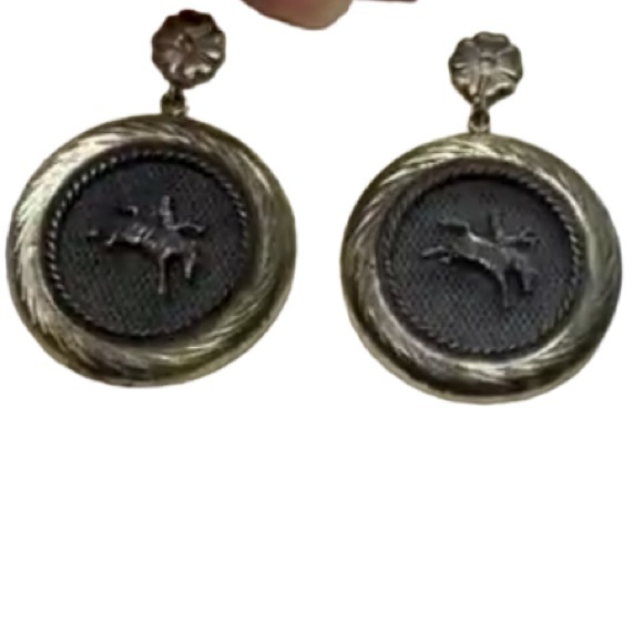 VINTAGE EARRINGS STERLING SILVER SCREW-BACK POST WESTERN BRONCO DESIGN EAR RINGS - Picture 11 of 11